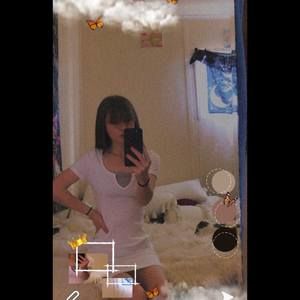 Meet your Posher, Kaitlan-rose